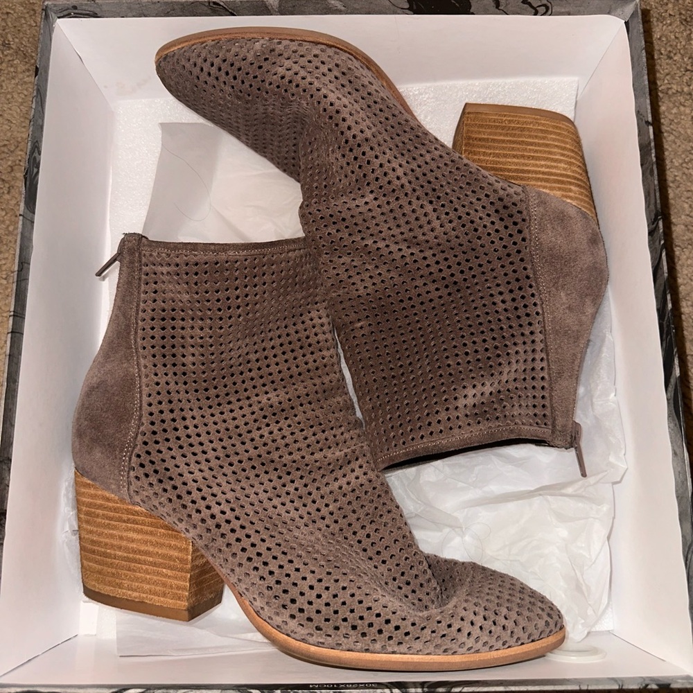 Jeffrey Campbell ankle boots